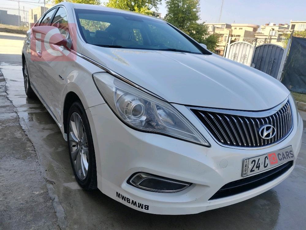 هیۆندای ازێرا